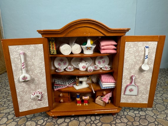 Reutter porcelain dollhouse miniatures discount