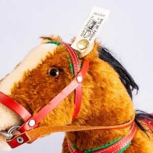 STEIFF HUNGARIAN WITH HORSE 赤い軍服の人形と美しい馬 Steiff horse - Etsy 日本