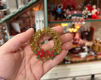 Puppenhaus Miniatur ~ Weihnachtskranz Weihnachten mit rote Weihnachtssterne Weihnachtsmann Weihnachtsmann Nordpol Weihnachten