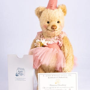 チェルシーマーケット ！ R.JOHN WRIGHT R. John Wright Dolls