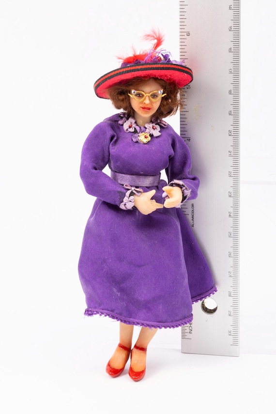 purple dress and red shoes Red Dress with Beige Shoes Summer Outfits (42 ideas & outfits)
