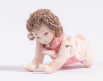 Dollhouse Miniature ~ Handmade Little Porcelain Little Girl Crawling, Only 1 1/8" Long !