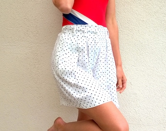Vintage prickiga shorts med hög midja: Retro festivalmode (M)