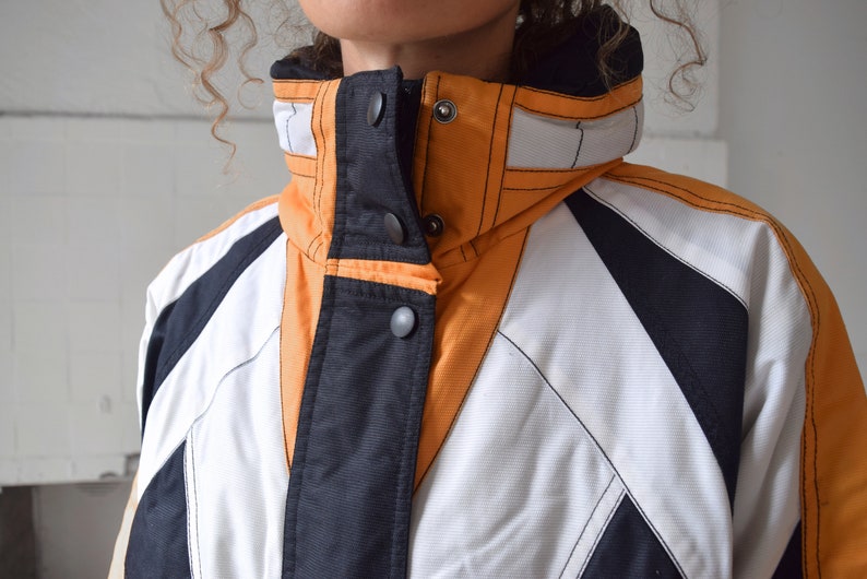 Vintage ski jacket Durable 80s winter jacket Retro ski suit Colour block jacket Winter coat Sport jacket Windbreaker Medium image 4