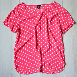 Pink vintage polka dot shirt, Women&#39;s polka summer blouse, Made in FINLAND, romantic date night top - Women&#39;s MEDIUM size