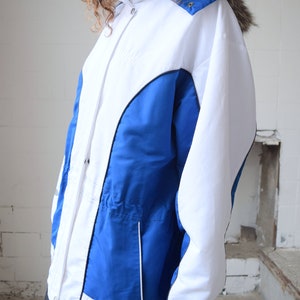 Parka jacket, white ski wear, vintage ski jacket, snowboard jacket, winter coat, ski suit, snow suit, winter fashion, size M/L image 8