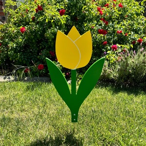 Tulip Yard Art Garden Decoration, Perfect Gift