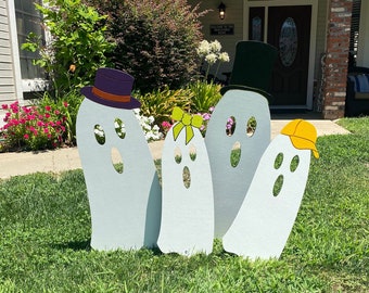 Ghost Family, Four Sign Set, Halloween Wood Yard Art