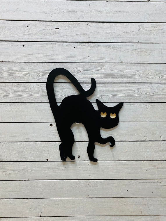Scaredy Cat Wood Wall Decor