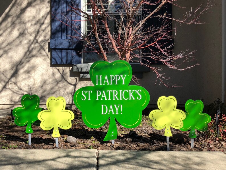 St Patrick's Day Small Clovers Wooden Yard Art | Etsy