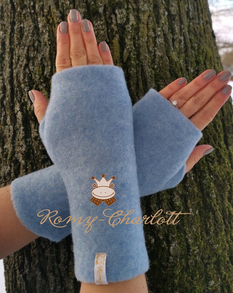 Super soft women's cuffs, arm warmers, gloves, wrist warmers made of wool walk wool: Merinoart color light blue bestseller image 2