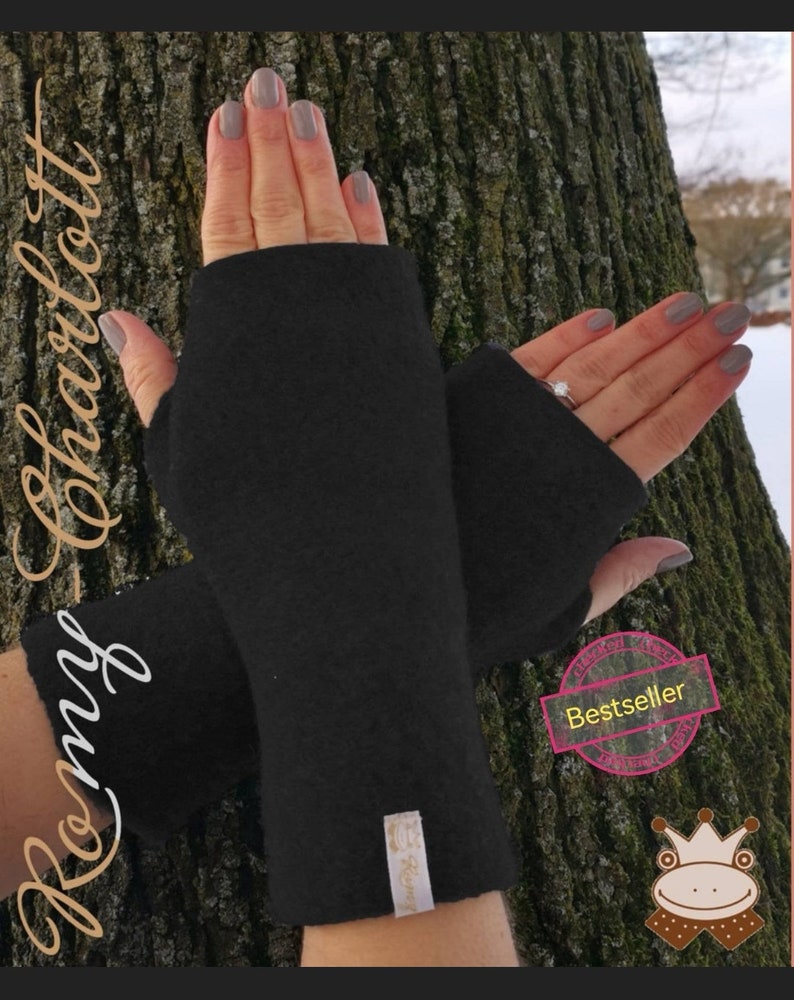 Super weiche Damen Stulpen, Armstulpen, Handschuhe, Pulswärmer aus Wollwalk Wolle: Merinoart Farbe schwarz. Bild 1