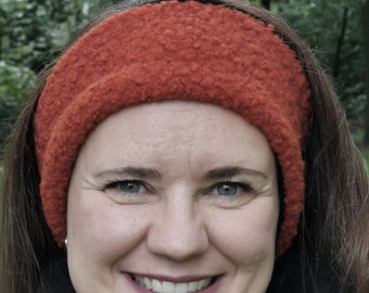 Headband made of curled fleece in orange/red with velor cotton fabric inside