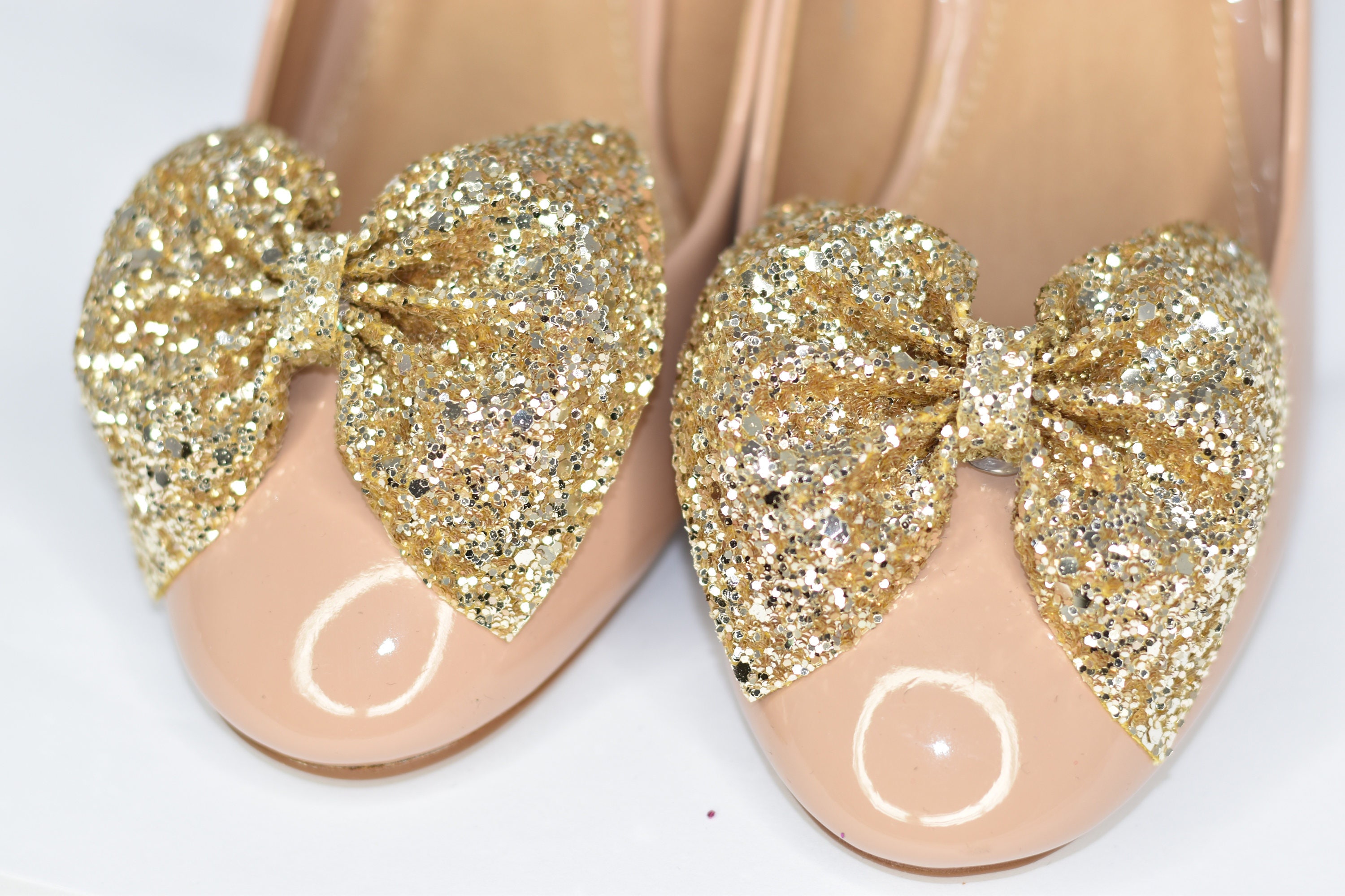 Pair of Gold glitter bow shoe clips gold glitter bow shoe Etsy