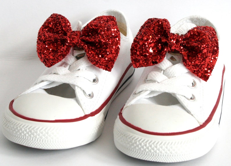 Girl Glitter Bow Shoe Clip image 3