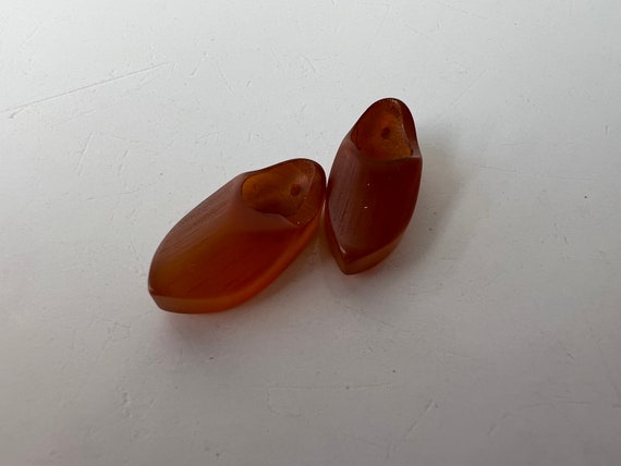 Lovely Old Carved Bakelite Button or Bead Pair if… - image 7