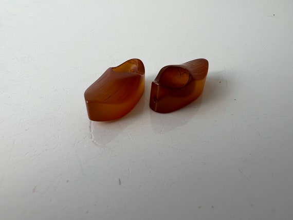 Lovely Old Carved Bakelite Button or Bead Pair if… - image 5