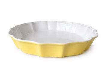Vintage 9” Scalloped Ceramic Tart Pan Yellow White Baking Dish | Fluted Pie Quiche Dish | Cottagecore Kitchen Bakeware | Decorative Serve