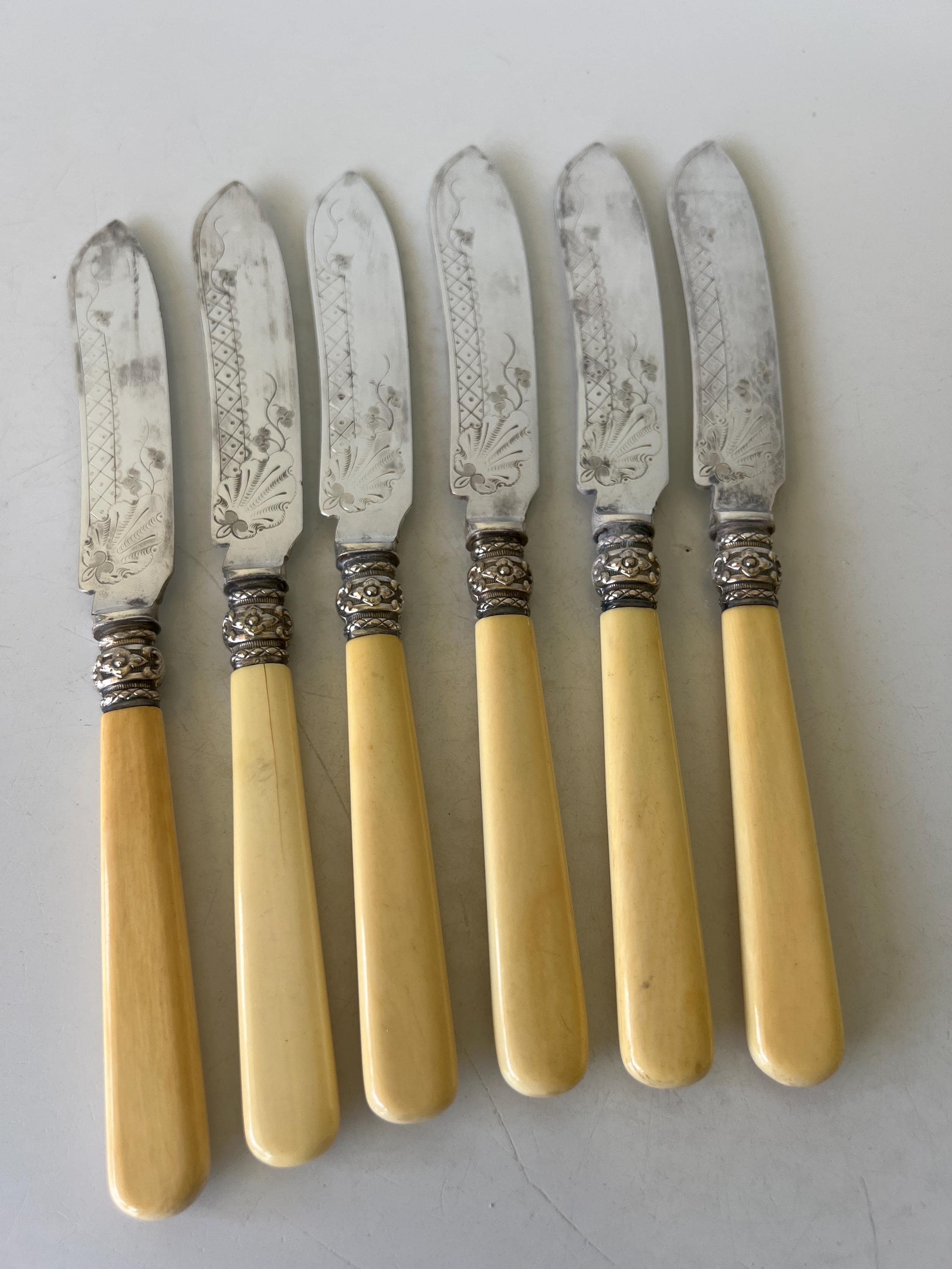 Vintage English Butter Knives - Etsy
