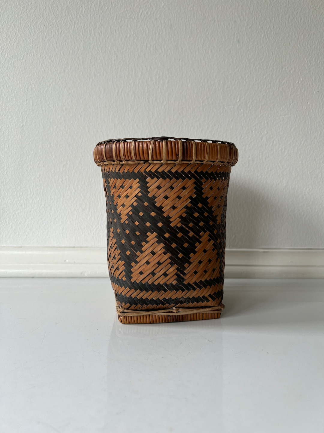 Vintage to Antique Tribal Tiruray Basket/vintage to Antique 6 Inch Tribal Black and Brown