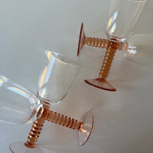 7 Inch Tall Clear and Pink Ribbed Stem Wine Glass set of 4/Vintage Pink Glass Wine Glasses - T