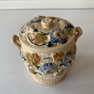 Japanese Basket Detail Flower Biscuit Jar/Small Ceramic Japanese Jar with Lid/Japanese Biscuit Jar - N