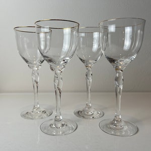 Set of 4 Minimalist Lenox Gold Rimmed Wine or Water Glass/Stunning Simple Elegant Wine Glasses - Z
