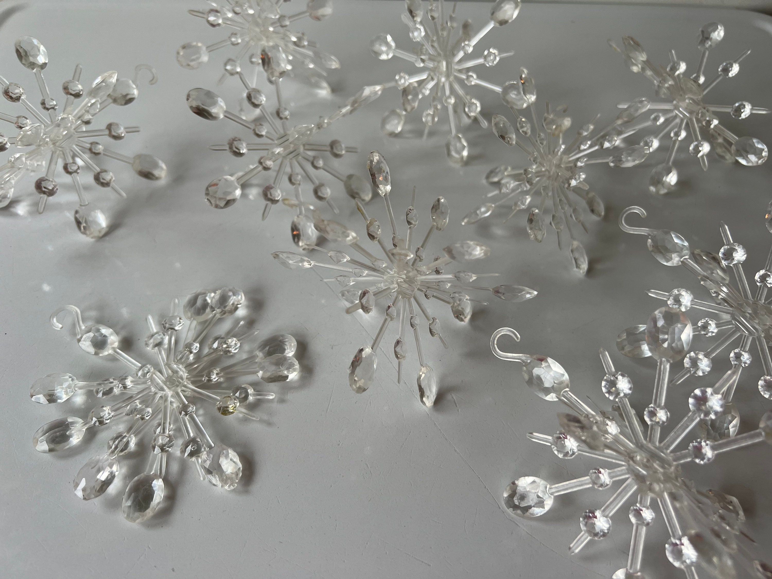Set Of 17 BROKEN Vintage Glittery Plastic Snowflake Ornaments Crafts?