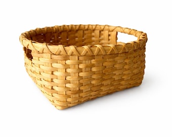 Signed Vintage Handwoven Basket 1985 | 9” Artisan Woven Basket | Rustic Farmhouse Catchall | Folk Art Decor