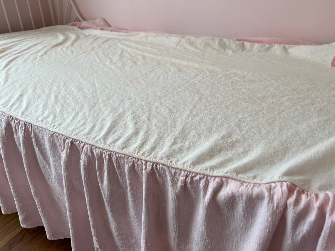 Twin Shabby Chic Well Made Vintage Bed Skirt/bed Etsy