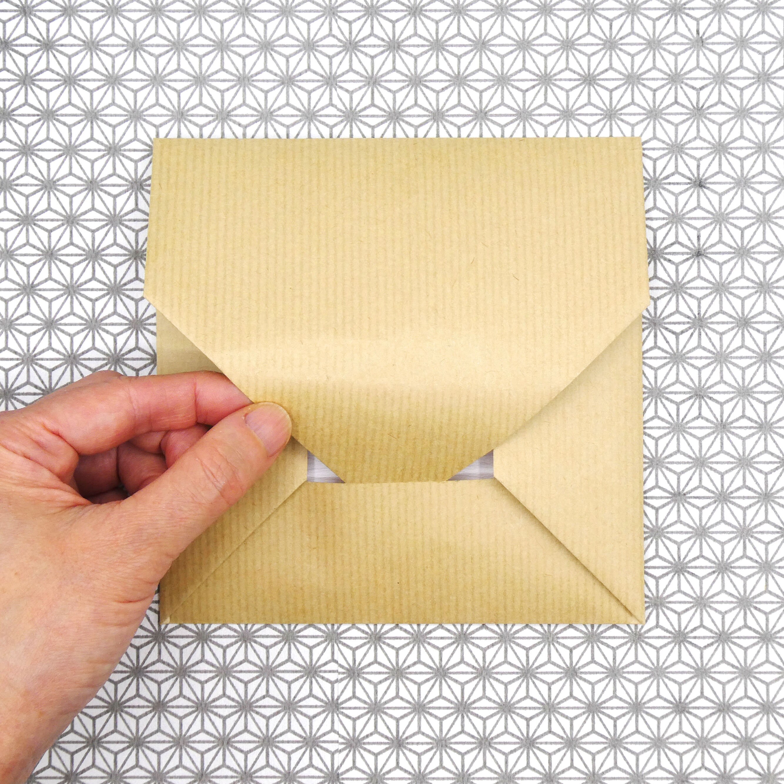 Greeting Card - Leaves in Mizuhiki (japanese Paper Cord