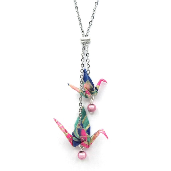 Collier / Grue Origami en papier japonais / rose+vert