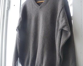 SALE - Men's Cashmere V Neck