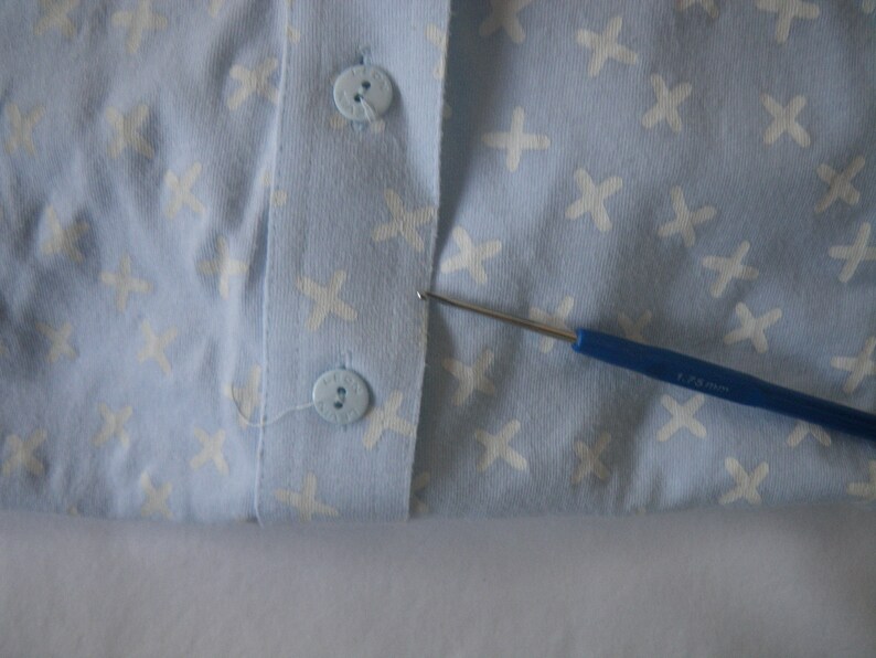 Ladies or Girl/'s Top