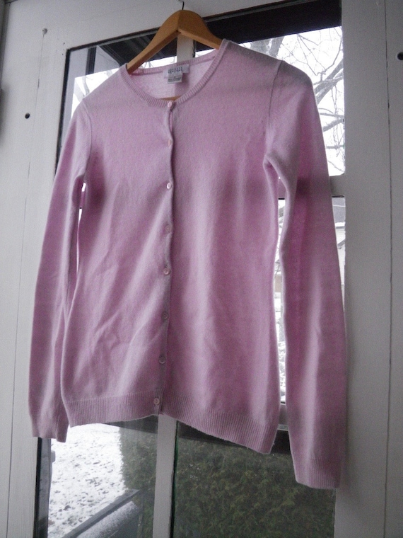 Women's or girl's Pink Cashmere Sweater