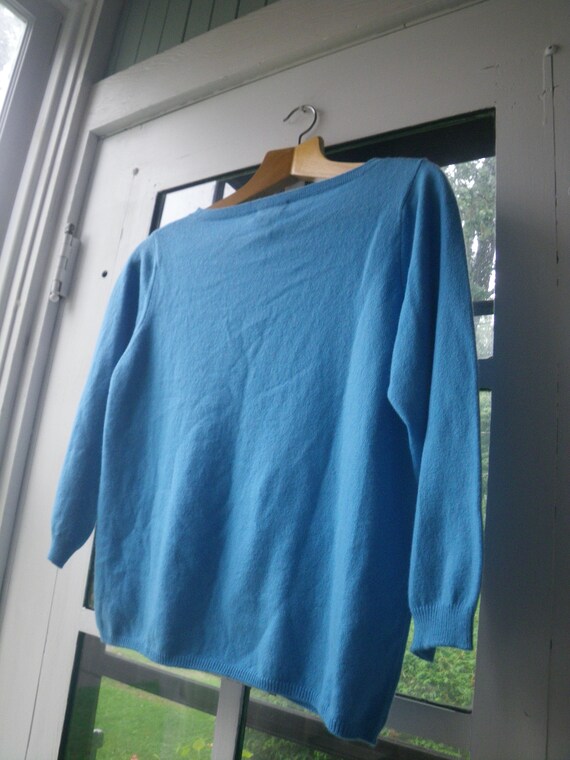 Girl's or Women's Cashmere Sweater - image 3