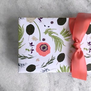 Wildflower Gift Wrap, fine wrapping paper | all occasion gift wrapping | flat sheet paper | eco-friendly wrapping sheets, 5 sheets