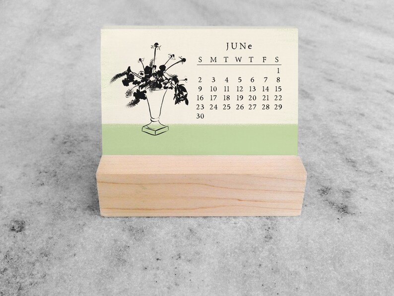 Houseplants 2024 Mini Desk Calendar Small Desk Calendar 2024 Monthly Calendar easel desk calendar, stocking stuffer image 8