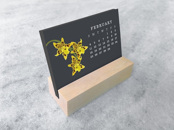 2024 Desk Calendar – Favorite Story