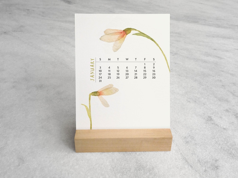 Calendrier de bureau Fleurs fleuries 2027 | Calendrier de bureau 2027 | Calendrier 2027 avec support en bois | Calendrier sur pied, calendrier à rabat, taille standard image 2