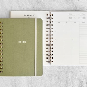 2024-2025 planner hard cover planner 2025 weekly planner wire bound student planner daily planner hardcover, Cypress image 1