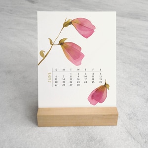 Calendrier de bureau Fleurs fleuries 2027 | Calendrier de bureau 2027 | Calendrier 2027 avec support en bois | Calendrier sur pied, calendrier à rabat, taille standard image 7