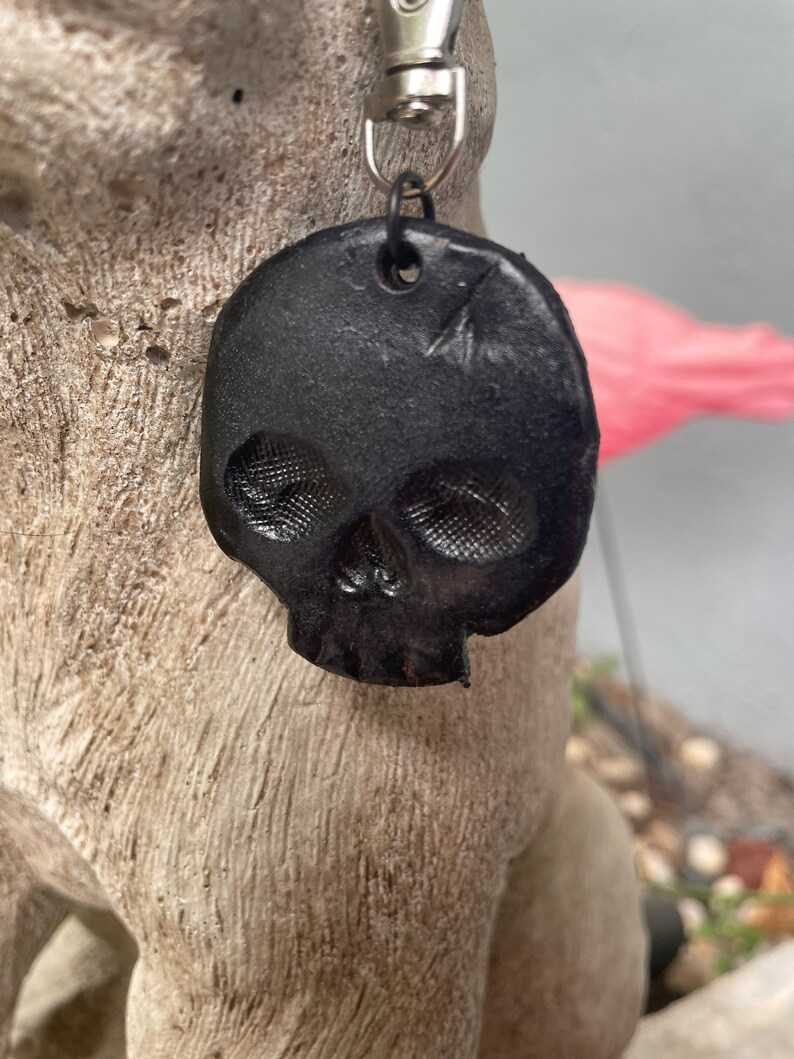 Leather Skull Keychain - Etsy