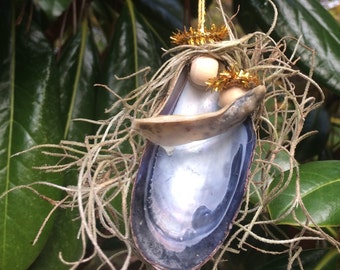 Madonna, Baby Jesus, Black, Hispanic, Asian, Native, Southern, Beach, Rustic, Ornament, Christmas Decor, Christmas Decoration, Coastal