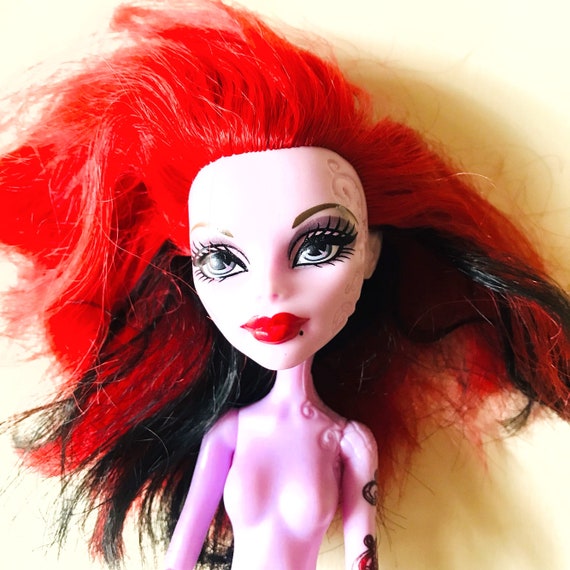 operetta doll