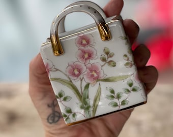 Antique Vintage Nantucket Porcelain Shopping Bag/Tote/Vase Floral Chintz