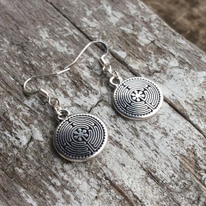 Silver Celtic Labyrinth Earrings,Silver Labyrinth Earrings, Labyrinth Jewelry, Silver Labyrinth Charm, Silver Maze Earrings, Celtic earrings