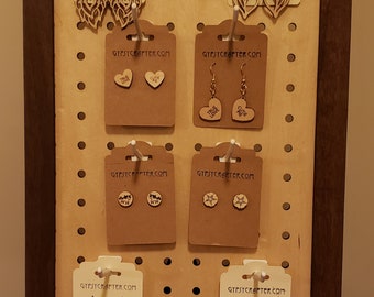 Digitale SVG Laser File - Framed Peg Board Pegboard Sieraden Earring Display voor Glowforge of Lasers 1/4 inch gaten maakt gebruik van standaard hardware