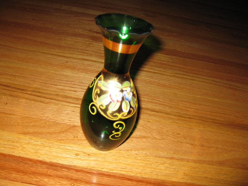 ANTIQUE GREEN GLASS Vase With Gold Trim 6 1/4 Tall Label Etsy