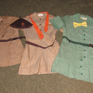 UNIFORMS 2 BROWNIE 1 Girl Scout Little Girl 1940&#39;s-50&#39;s Same Child Owner Size 10 Brownie Size 12 Girl Scout One Smaller Brownie Not Marked